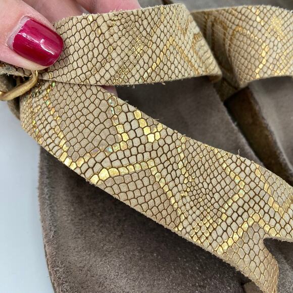 Mephisto Helen Thong Sandal Size 9.5 Leather Cork Gold Metallic Snake Size EU 40 - Picture 7 of 10